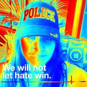 Meet your Posher, Courtney